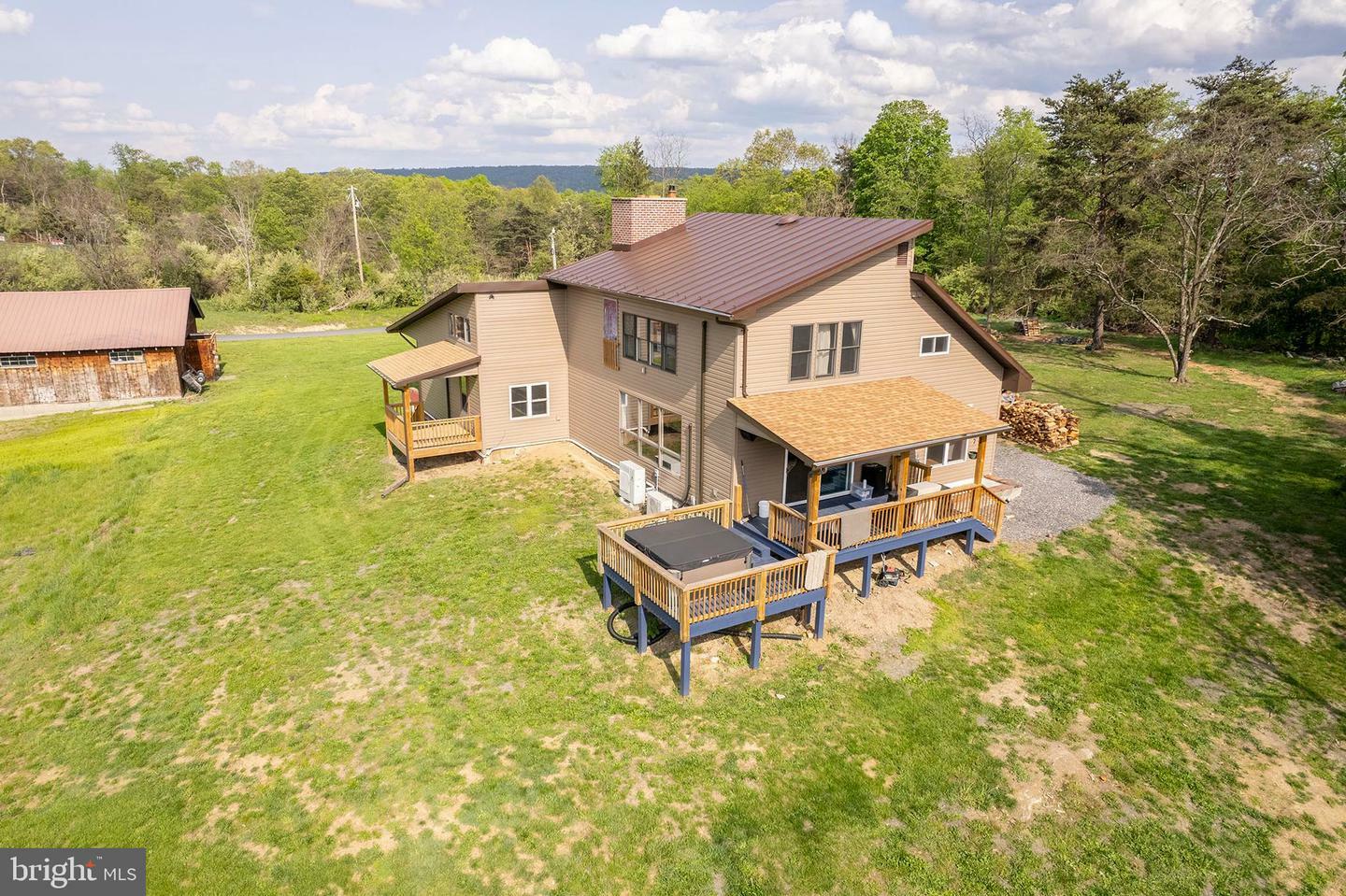 Property Photo: 1801 Middle Ridge Road WV 26757