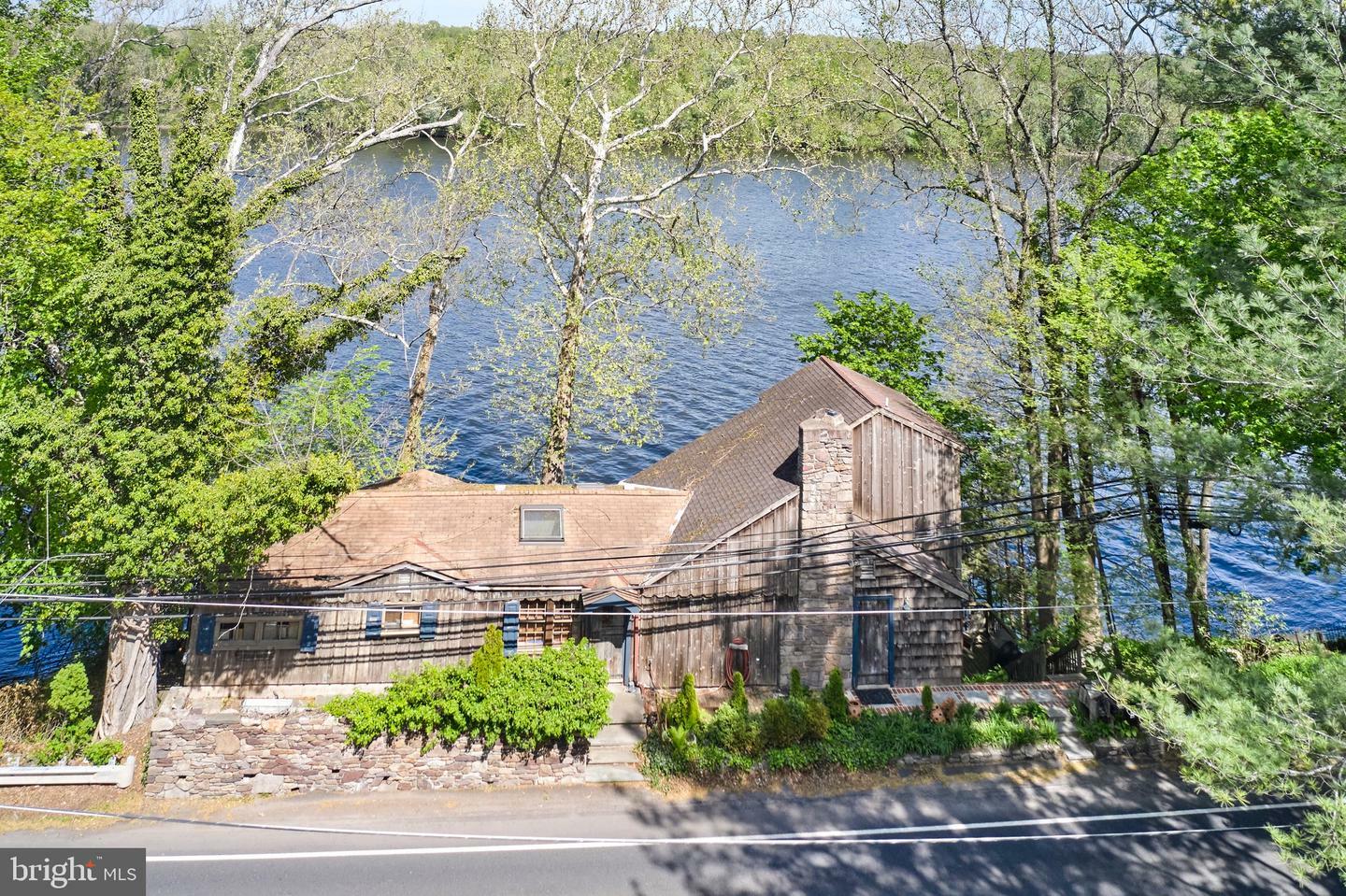 Property Photo: 266 N Main Street PA 18938