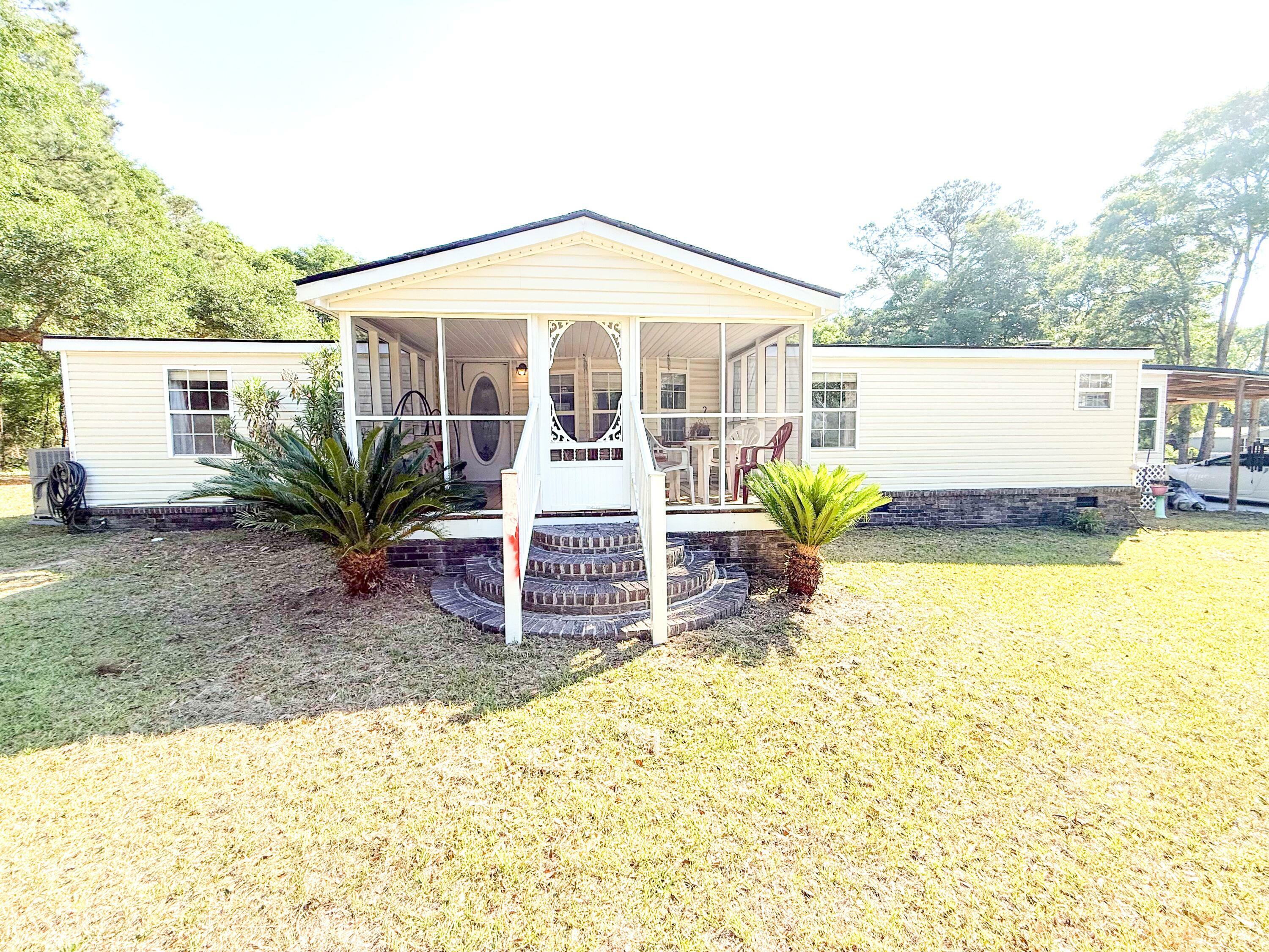 Property Photo: 1532 Fox Pond Lane SC 29487