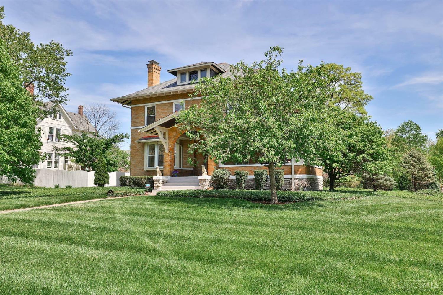 Property Photo: 210 Springfield Pike OH 45215