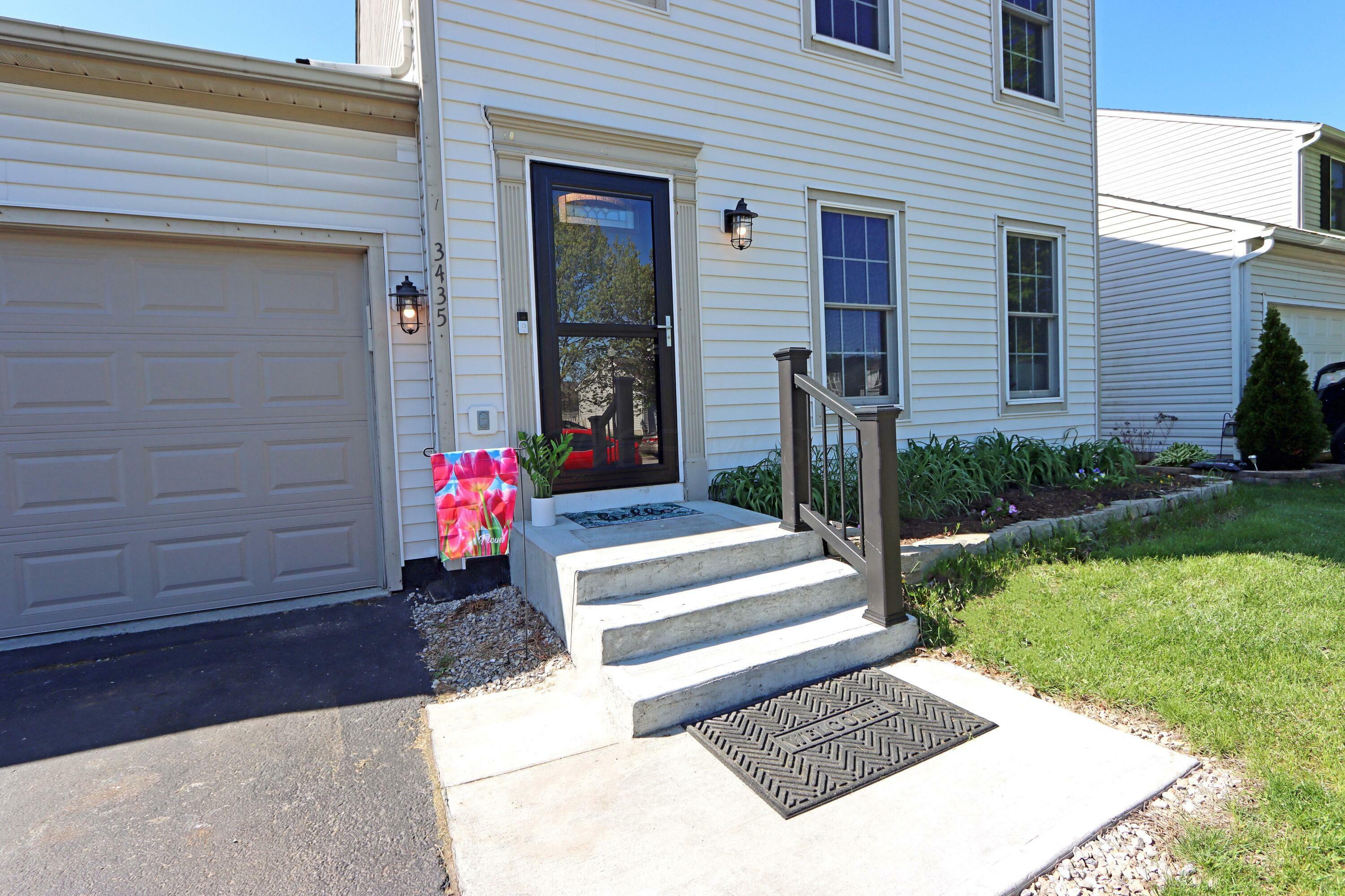Property Photo: 3435 Drindel Drive OH 43081
