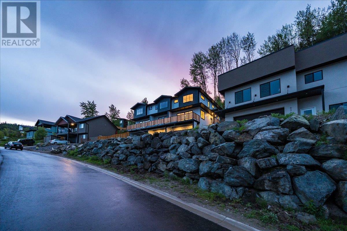 Photo de la propriété: 932-3 Redstone Drive BC V0G 1Y0