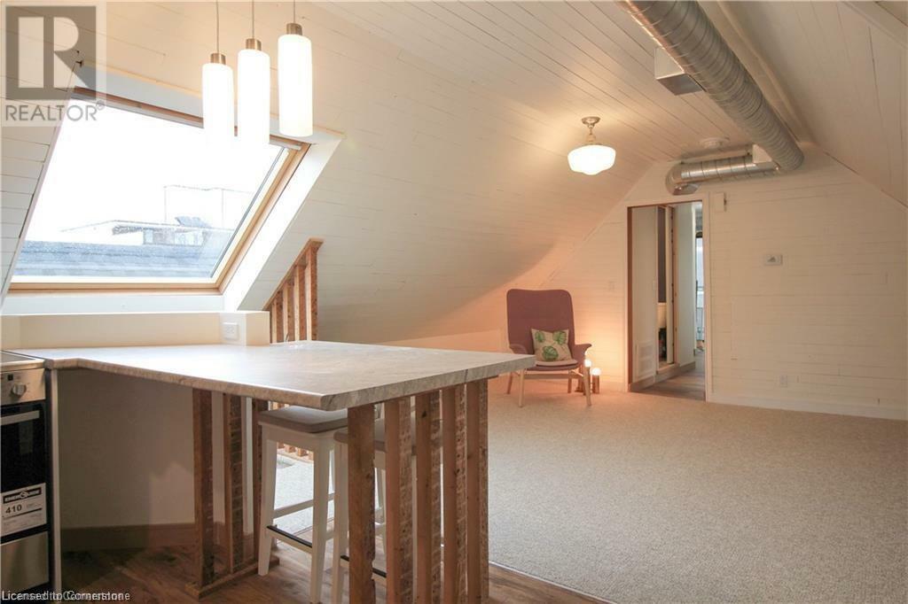Property Photo: 130 Caroline Street South 3 ON L8P 3K8