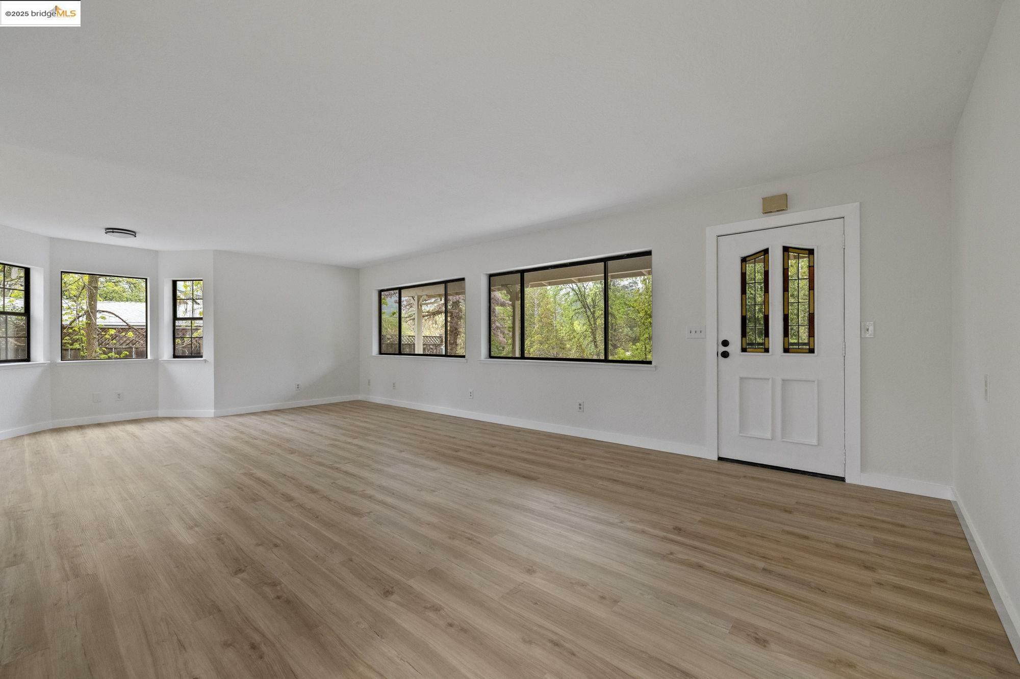 Property Photo: 20508 Tracy Ct CA 95372