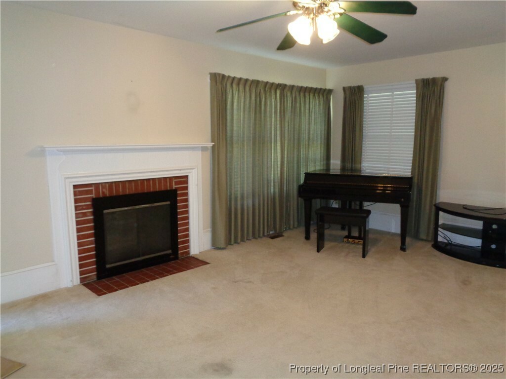 Property Photo: 410 W 26 Street NC 28358