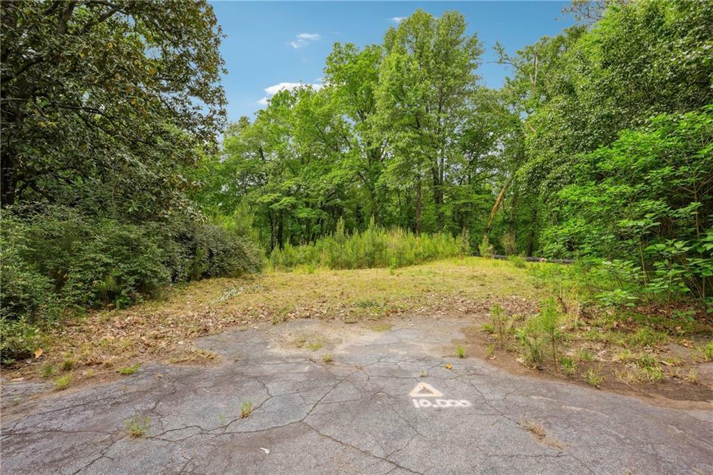 Property Photo: 3544 Paces Ferry Road NW GA 30327