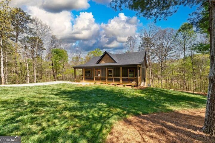 Property Photo: 167 Meadow View Court GA 30536