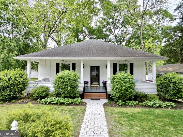 Property Photo: 13 N Terrace Avenue SE GA 30147