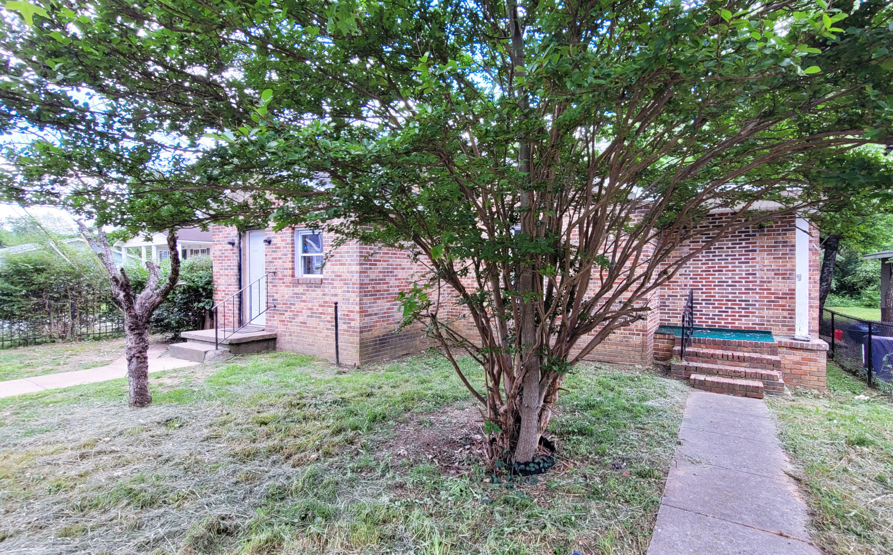 Property Photo: 1720 Portland Street TN 37406