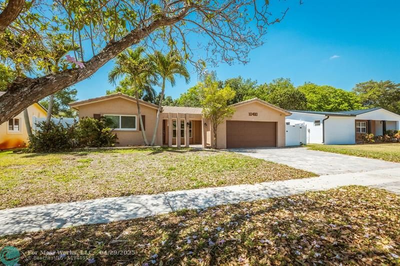 10460 NW 2nd Ct  Plantation FL 33324 photo