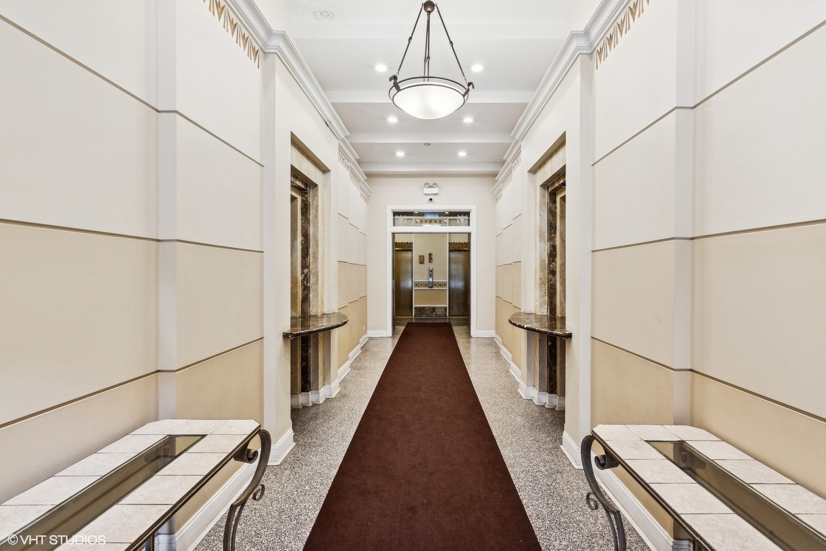 Property Photo: 807 Church Street 405 IL 60201