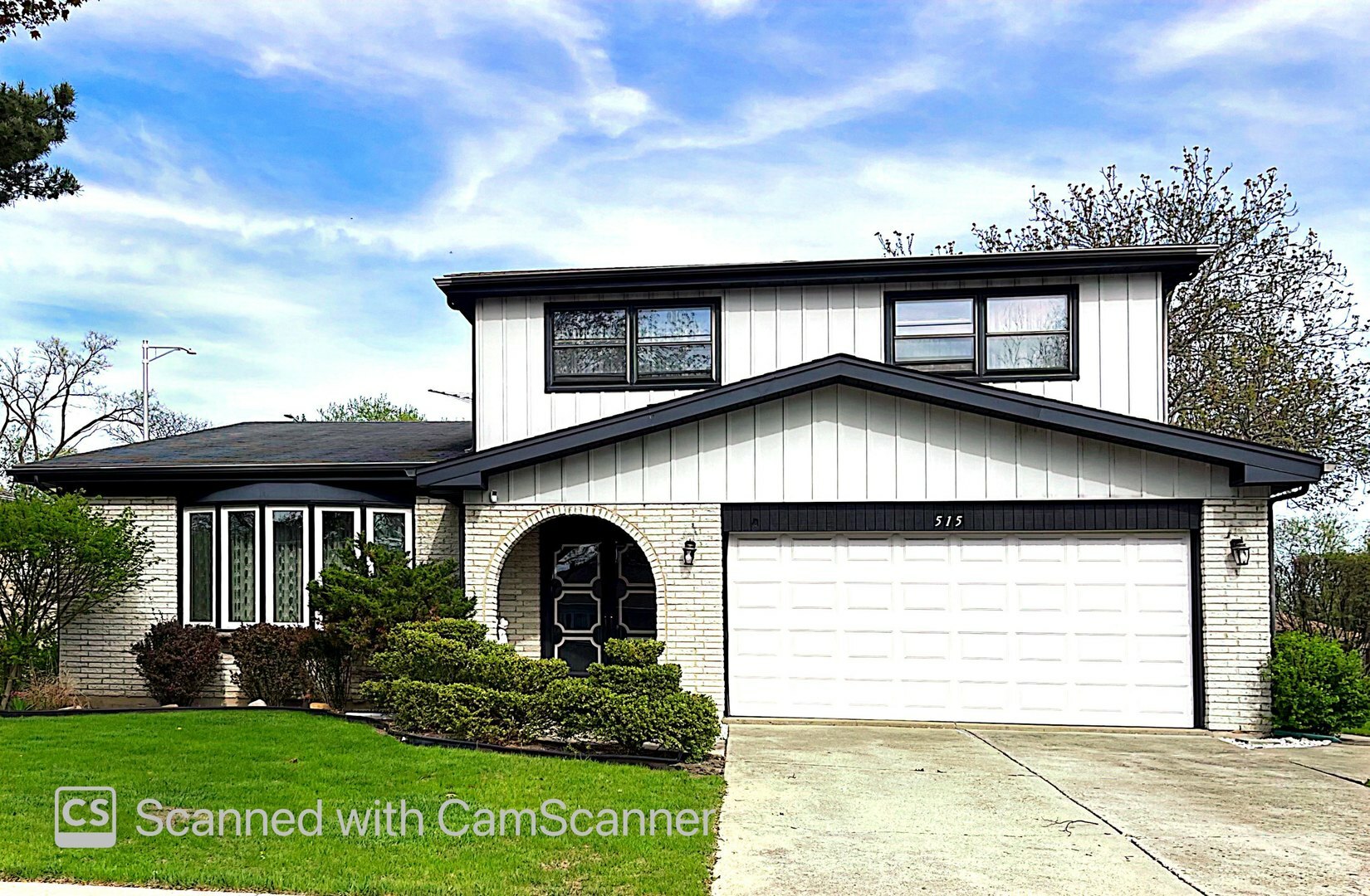 Property Photo: 515 S Inner Circle Drive IL 60056