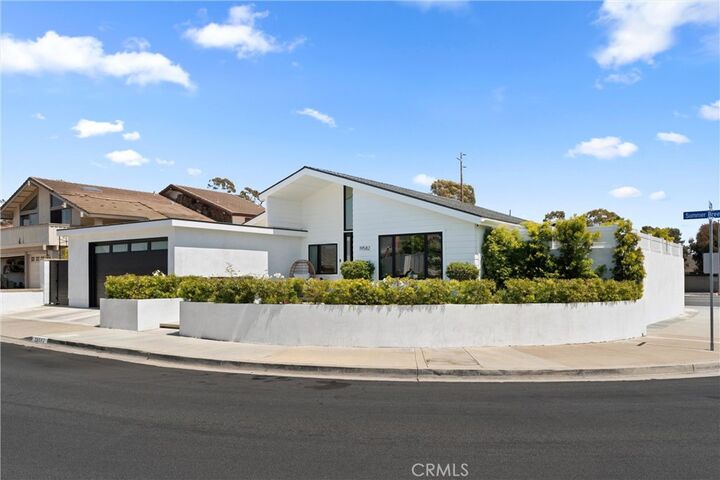 Property Photo:  19582 Summer Breeze Lane  CA 92648 