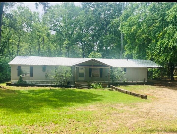 Property Photo:  603 Timberlake Drive  TX 75935 