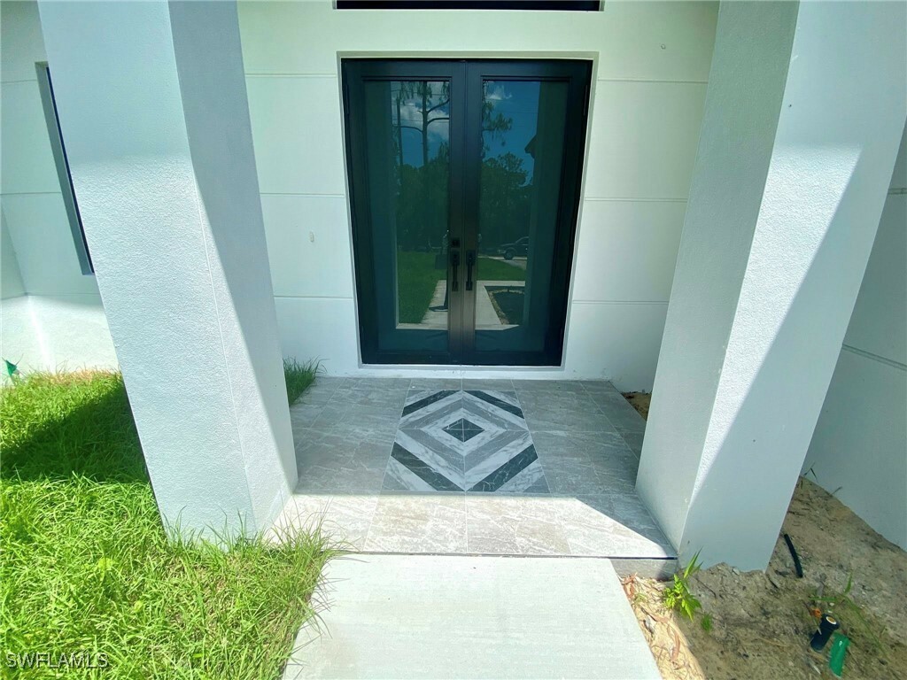 Property Photo: 1918 Blue Sage Drive FL 34117