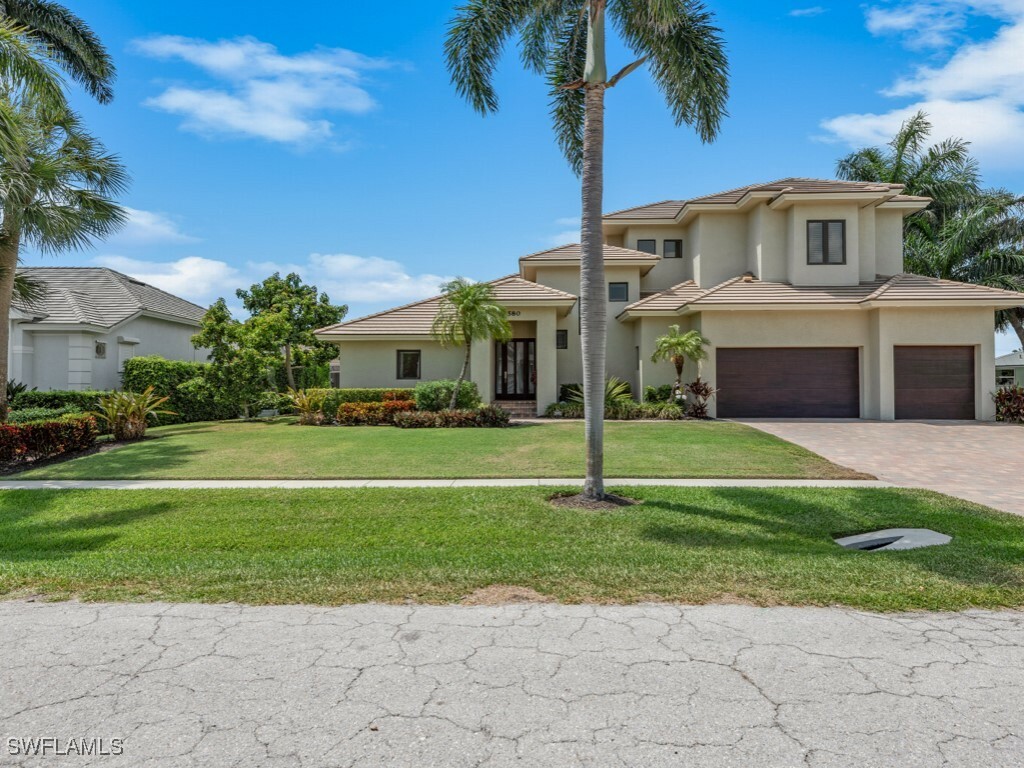 Property Photo: 580 Goldcoast Court FL 34145