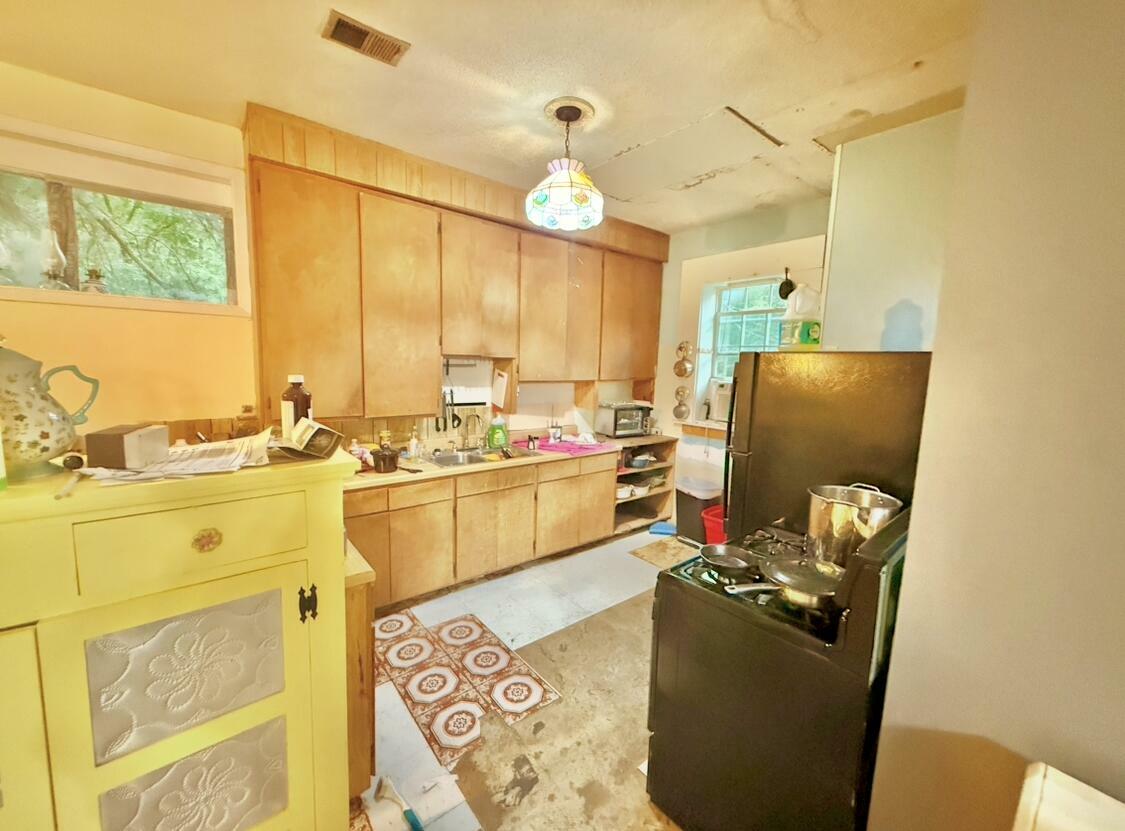 Property Photo: 22 Winery Road MS 38843