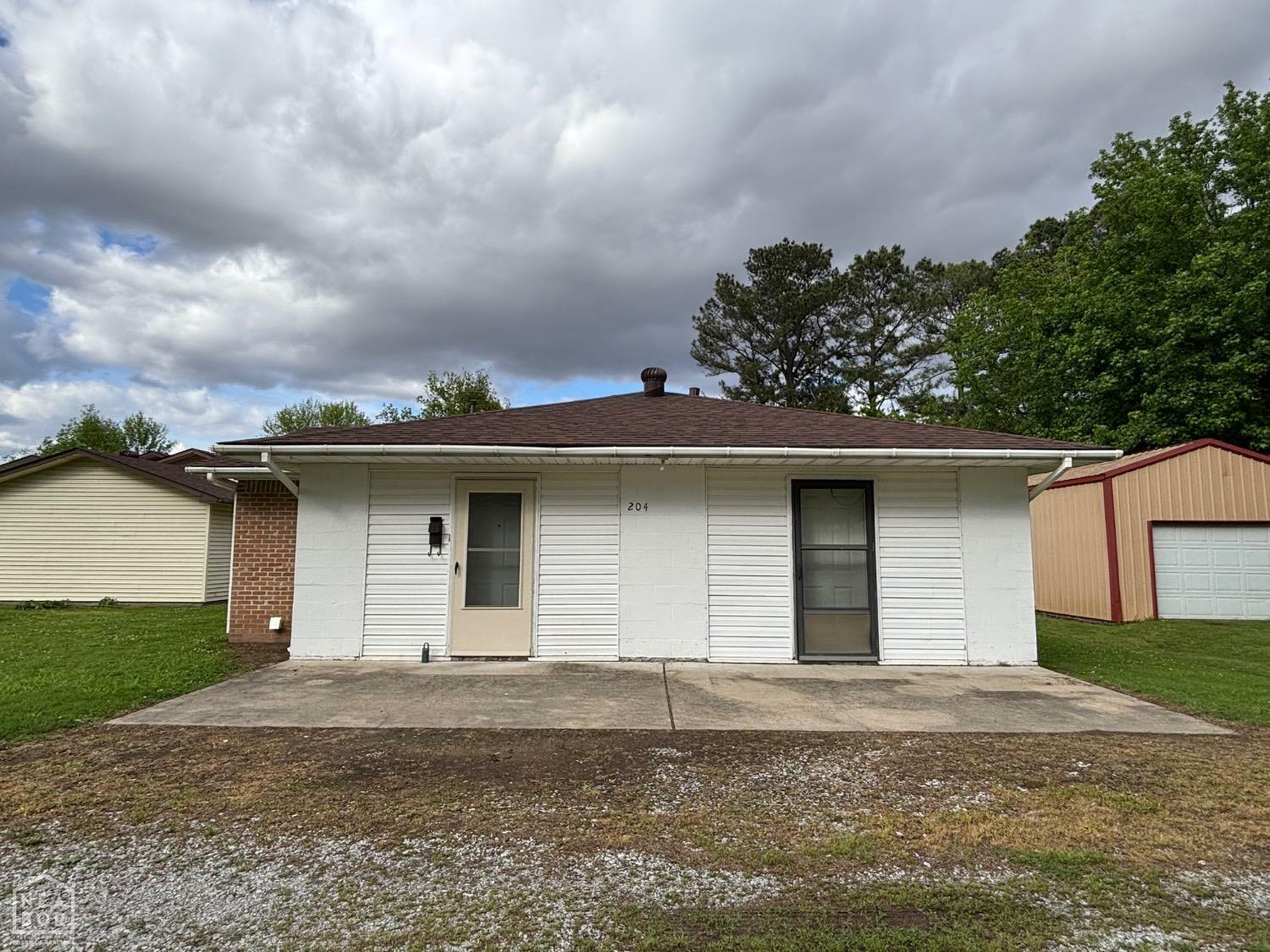 Property Photo: 204 SE 4th Street AR 72476