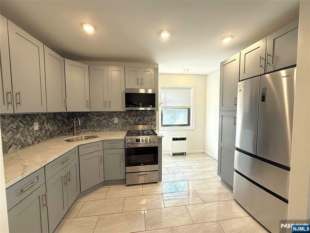 Property Photo: 3071 Edwin 1F NJ 07024