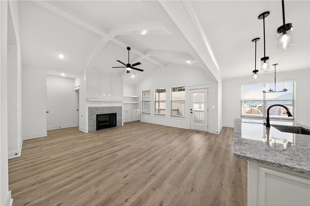 Property Photo:  7820 Scenic Valley Avenue  AR 72762 