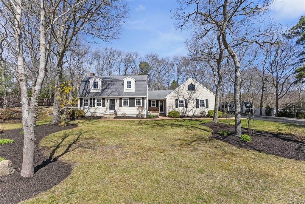 Property Photo: 31 Holly Ridge Dr MA 02563
