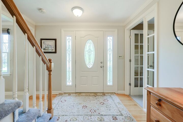 Property Photo:  10 Lyndon Rd  MA 02093 