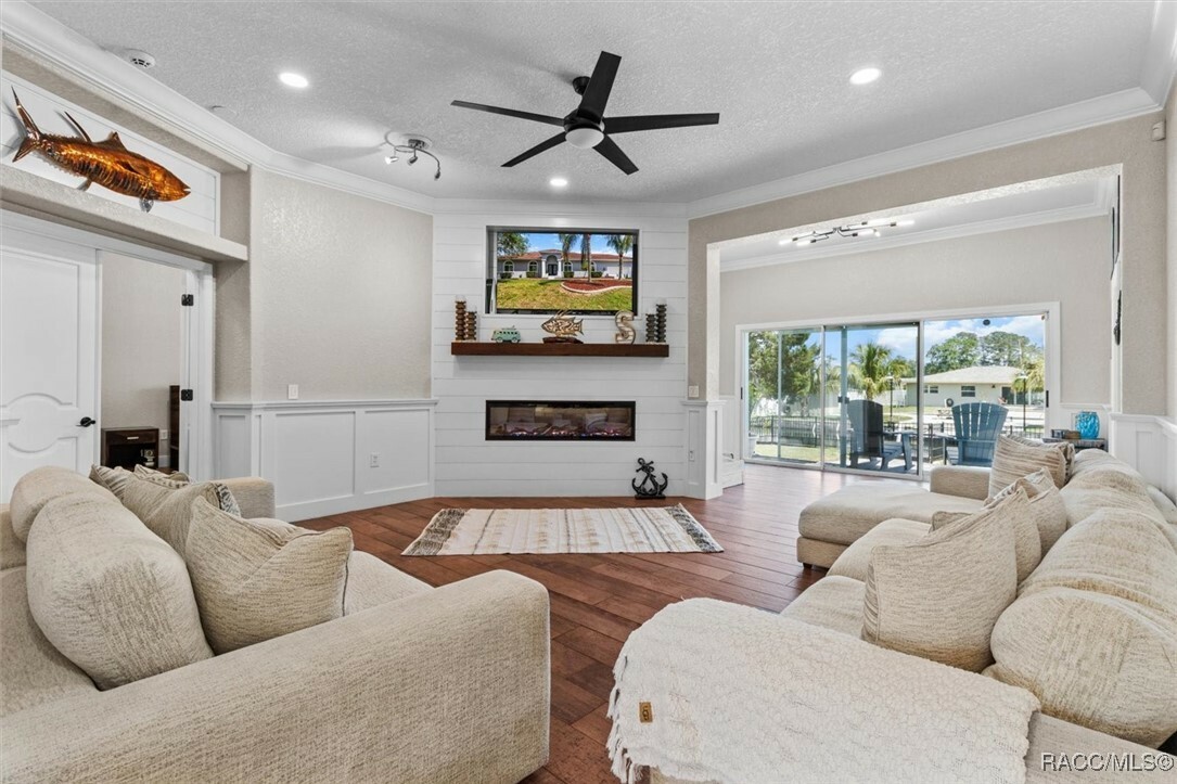 Property Photo: 9162 W Harbor Isle Court FL 34429