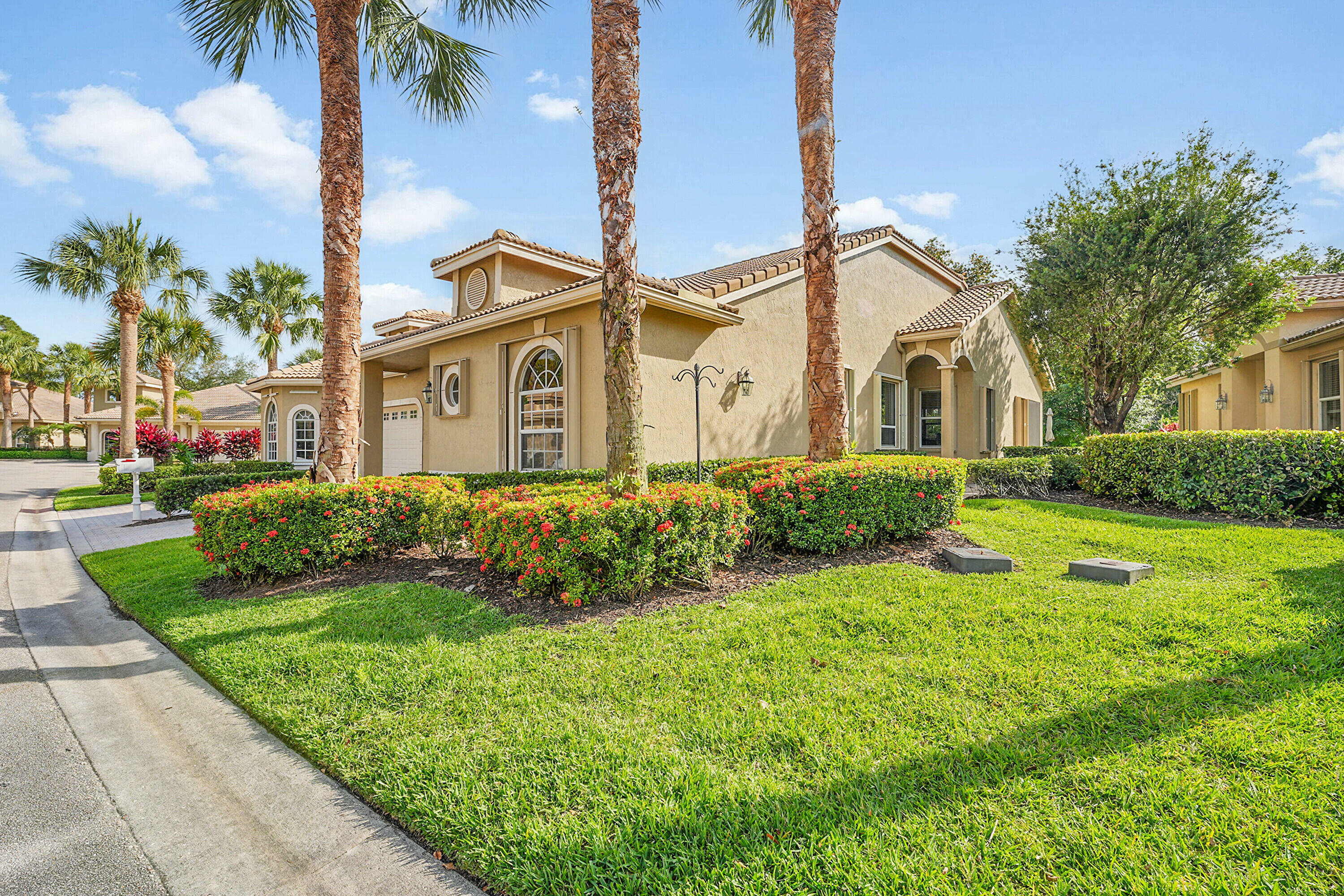 Property Photo: 7073 Torrey Pines Circle FL 34986