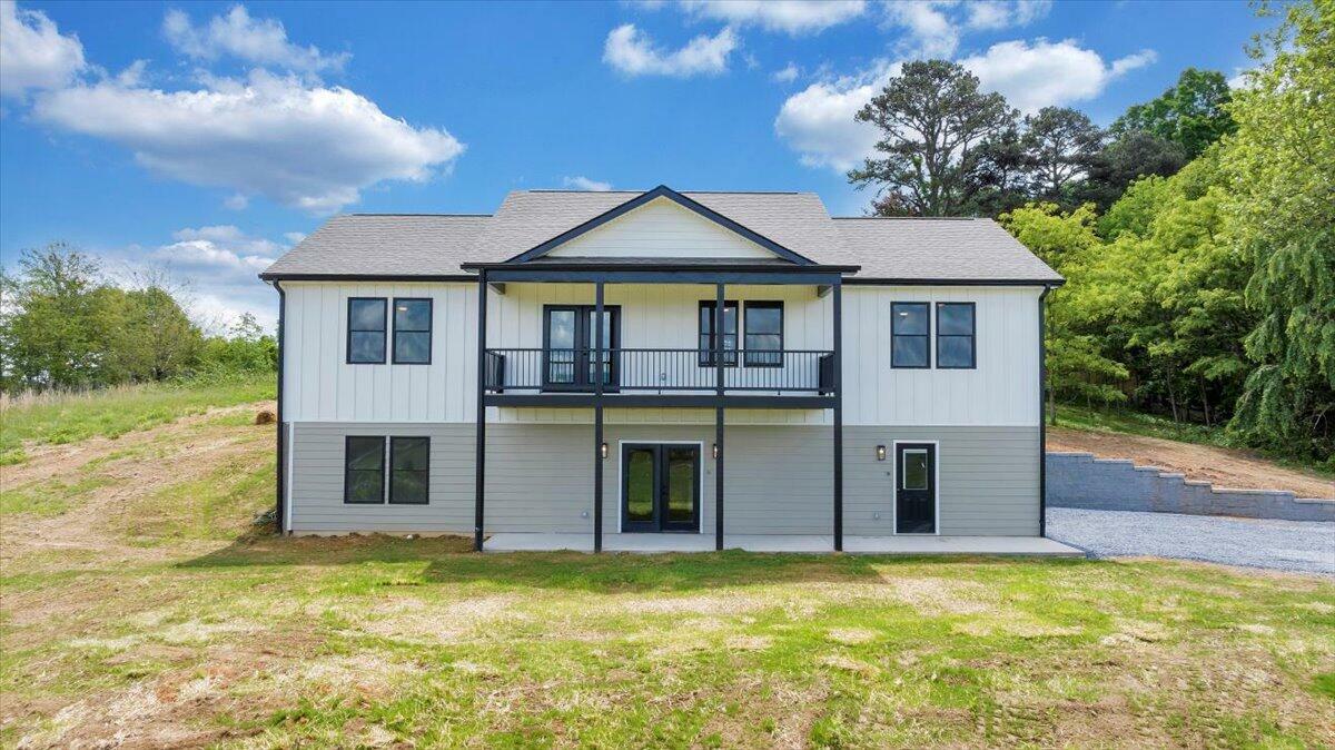 Property Photo: 5152 Roanoke Rd VA 24083