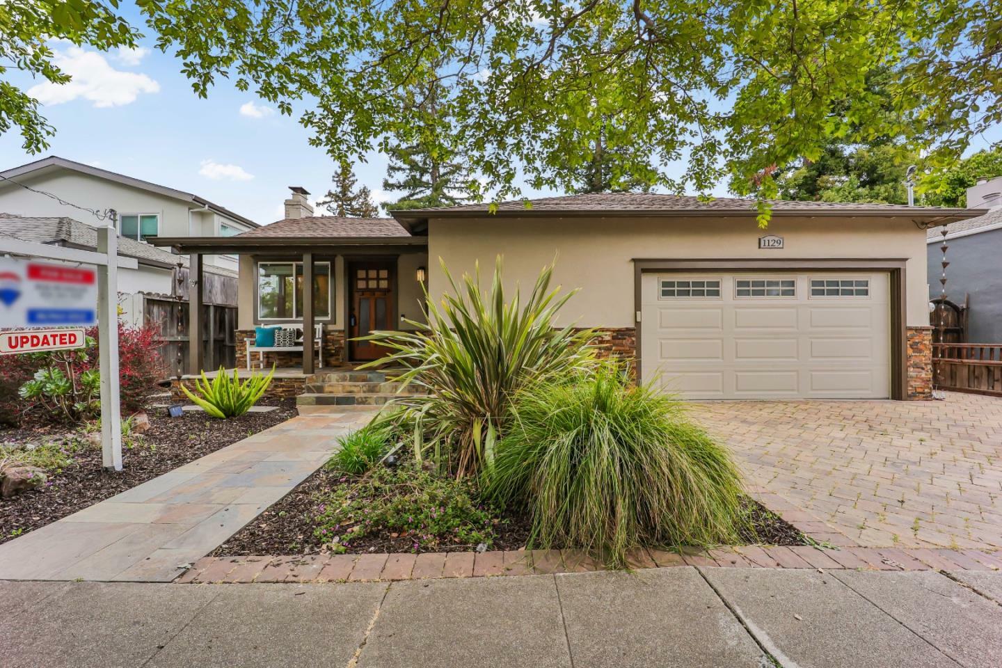 Property Photo: 1129 Johnson Street CA 94061