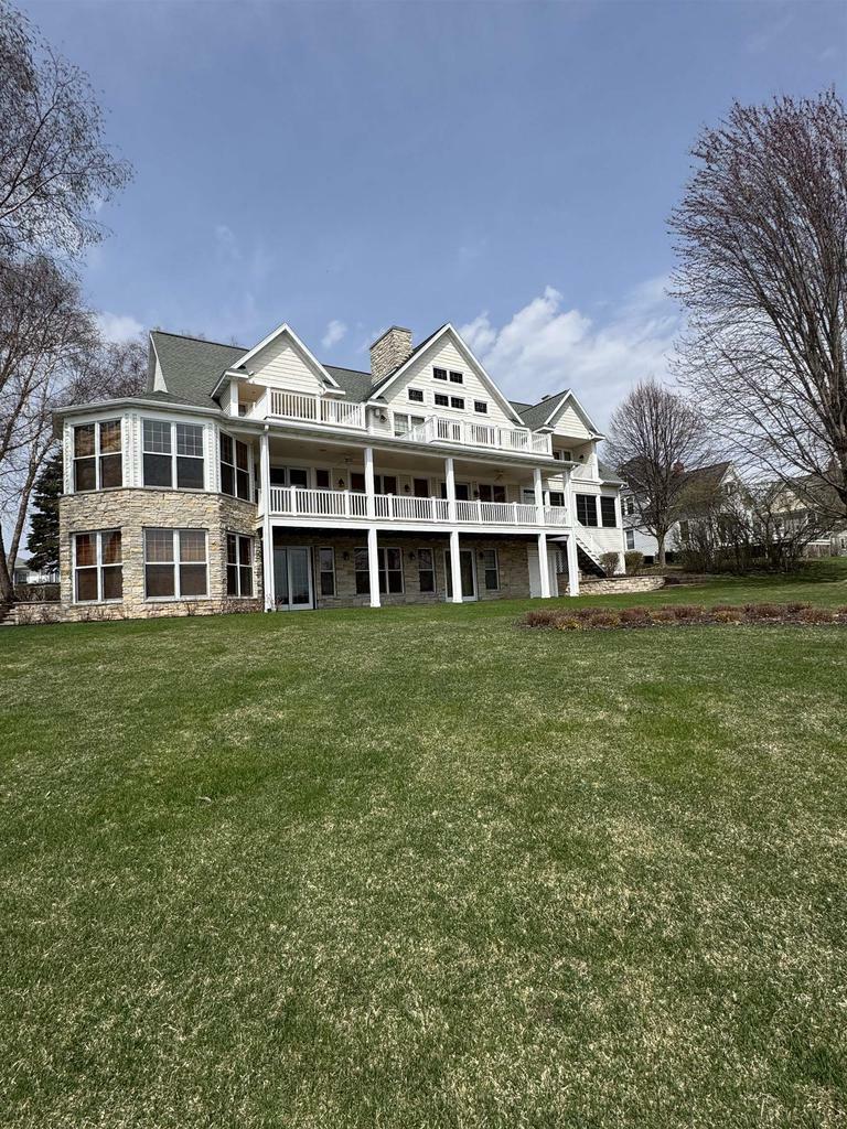 453 South Street  Green Lake WI 54941 photo
