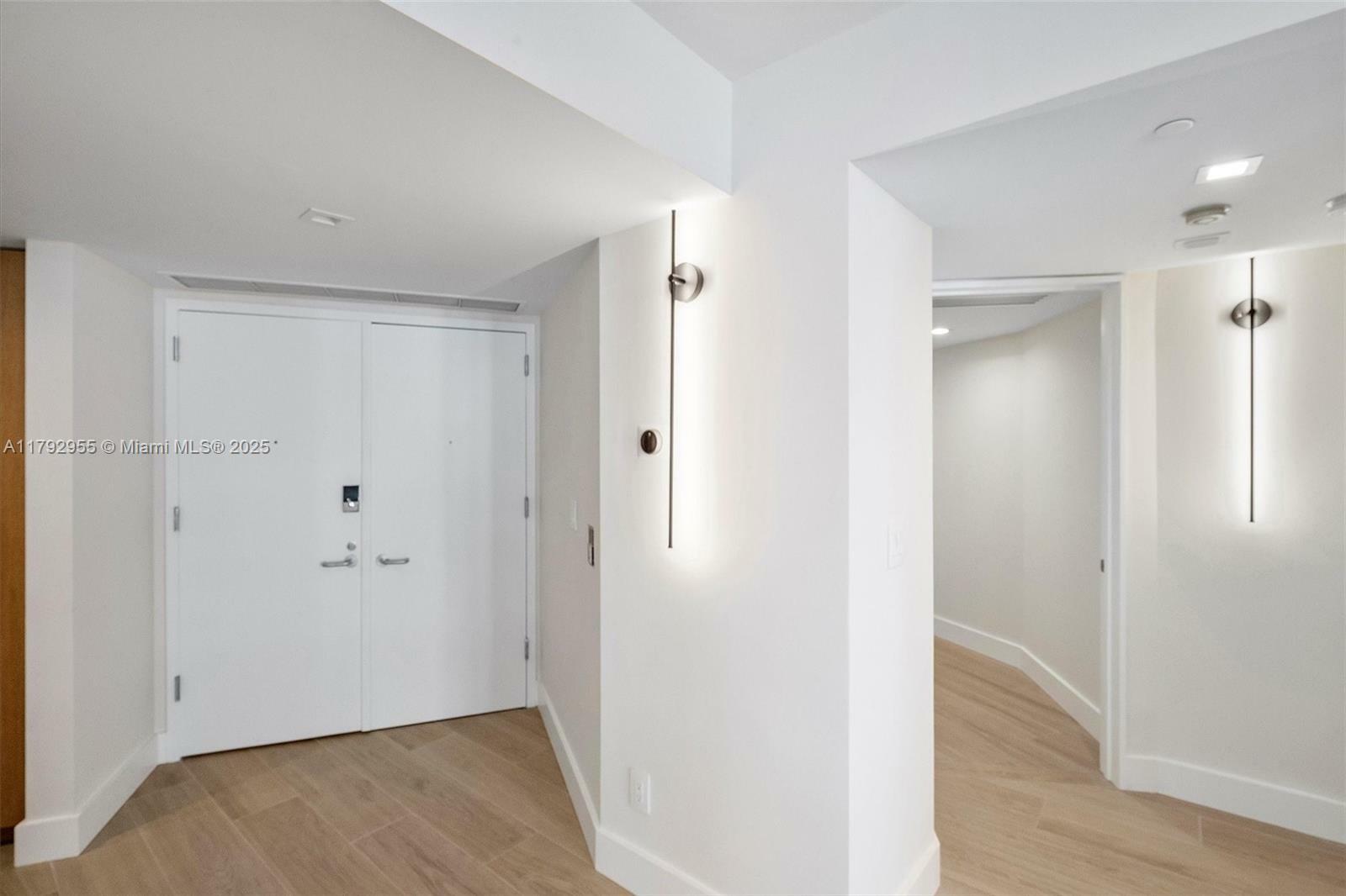 Property Photo: 2127 Brickell Ave 2704 FL 33129
