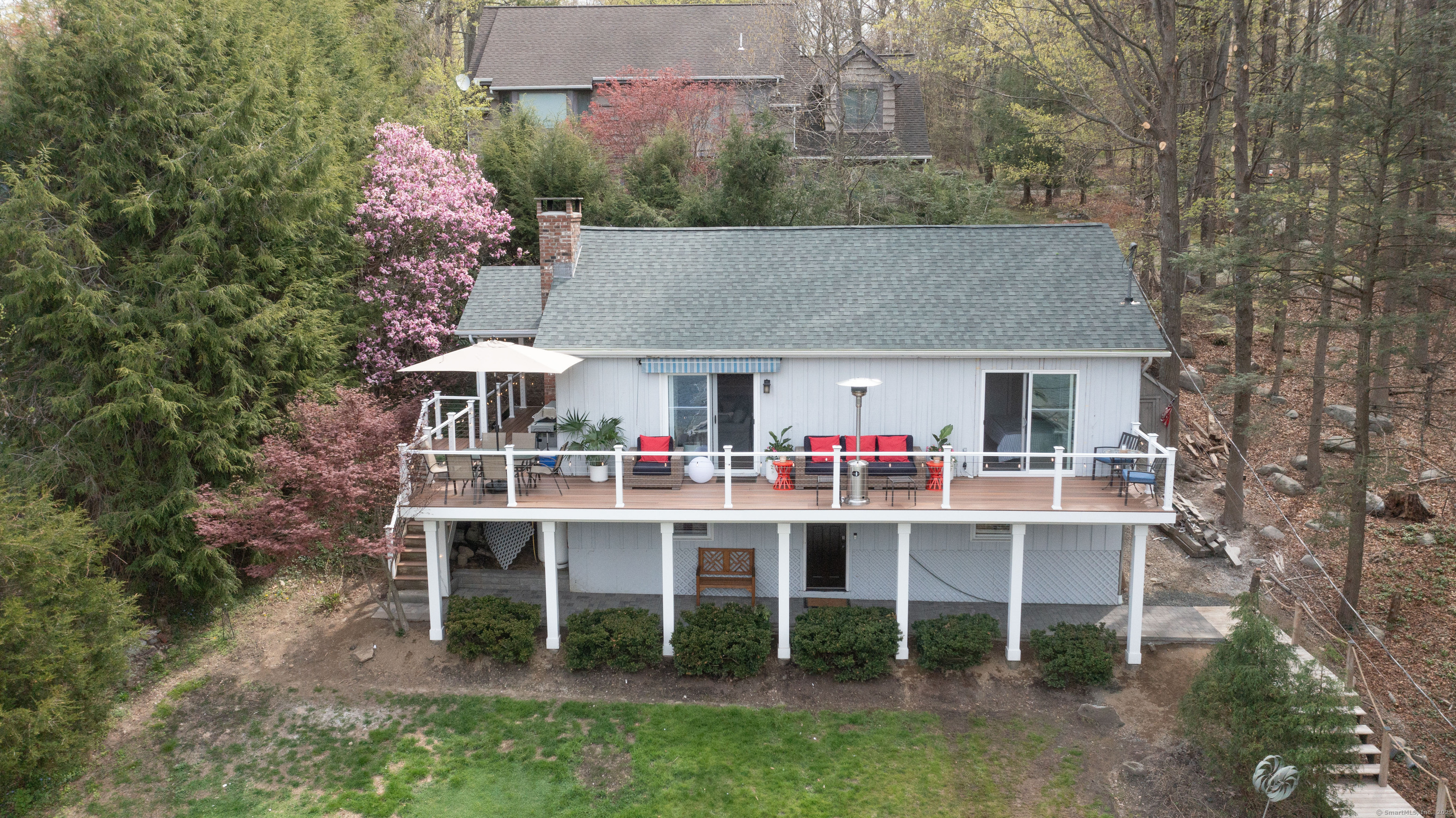 Property Photo:  5 Juniper Lane  CT 06776 