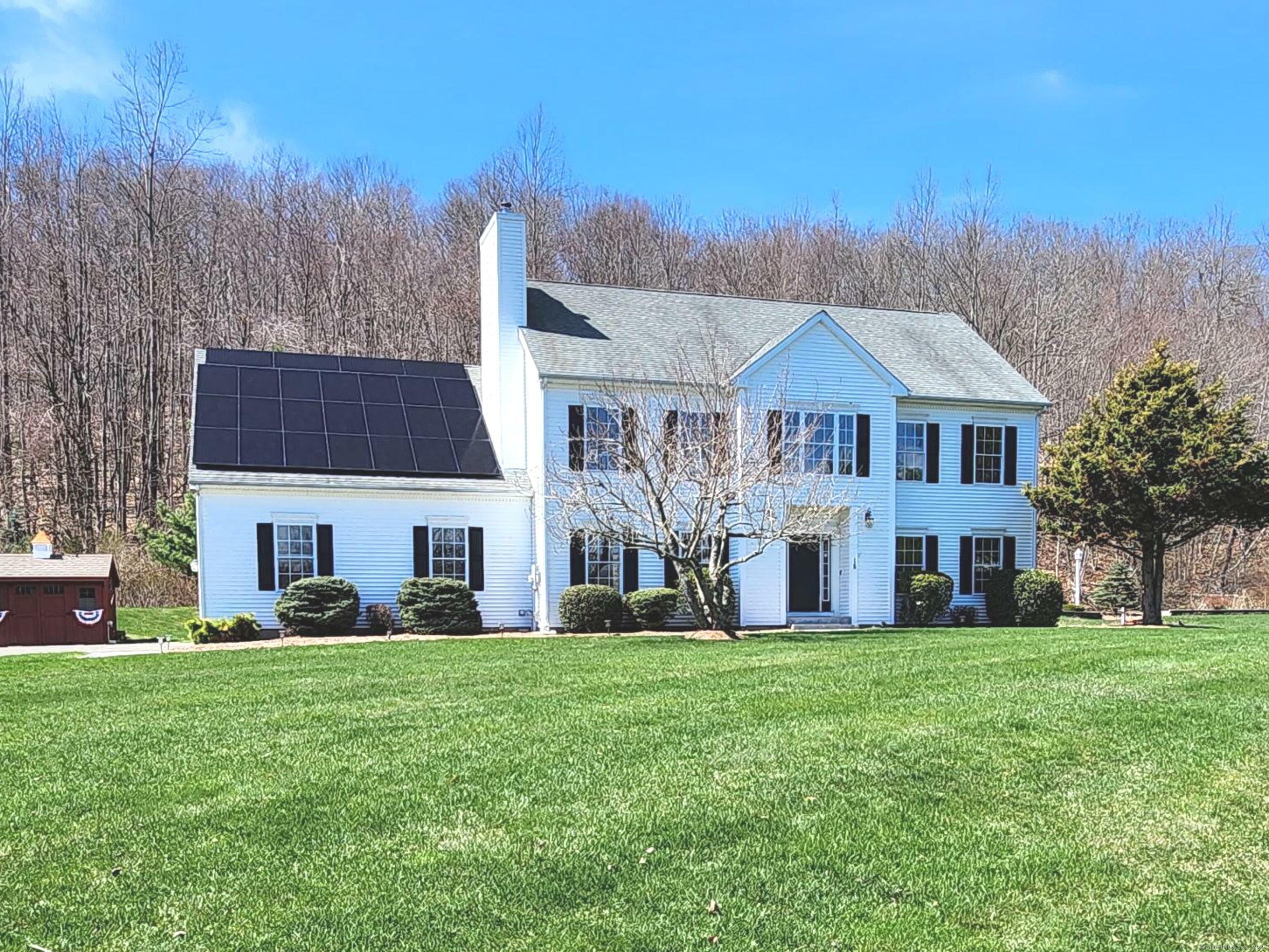 Property Photo: 18 Nature Trail CT 06518