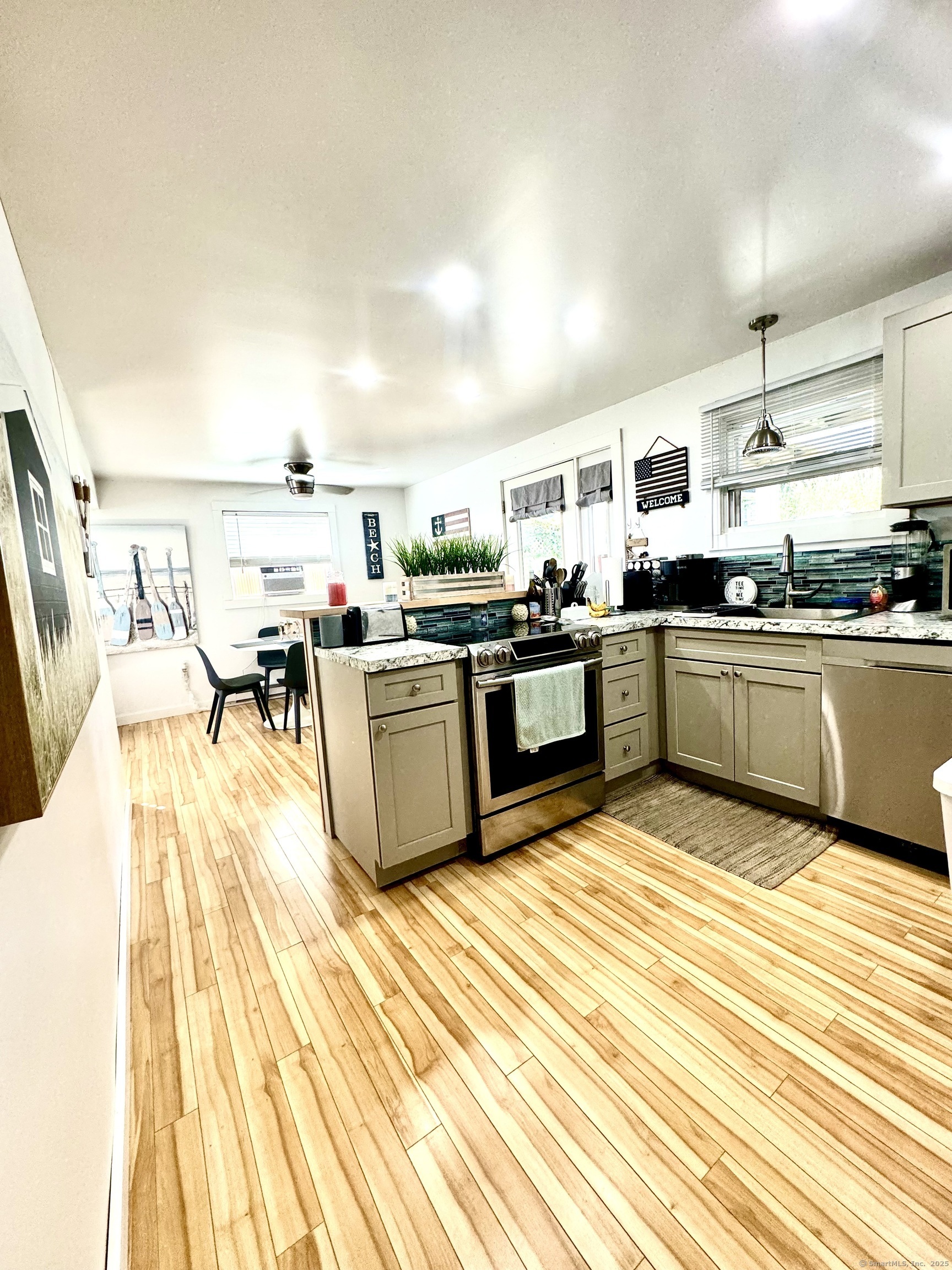Property Photo: 249 Pequot Avenue CT 06320