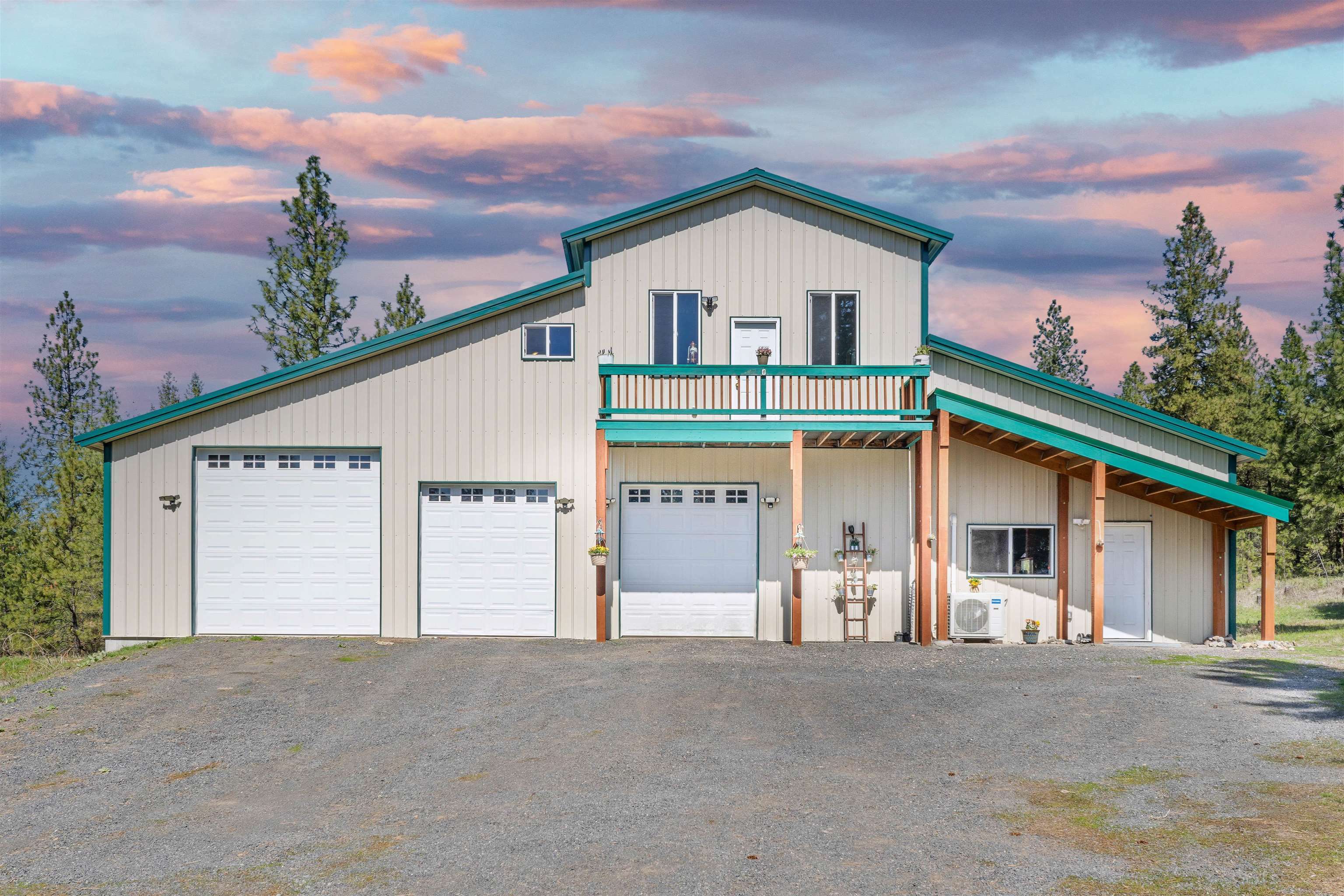 Property Photo:  6020 B Enterprise Rd  WA 99129 