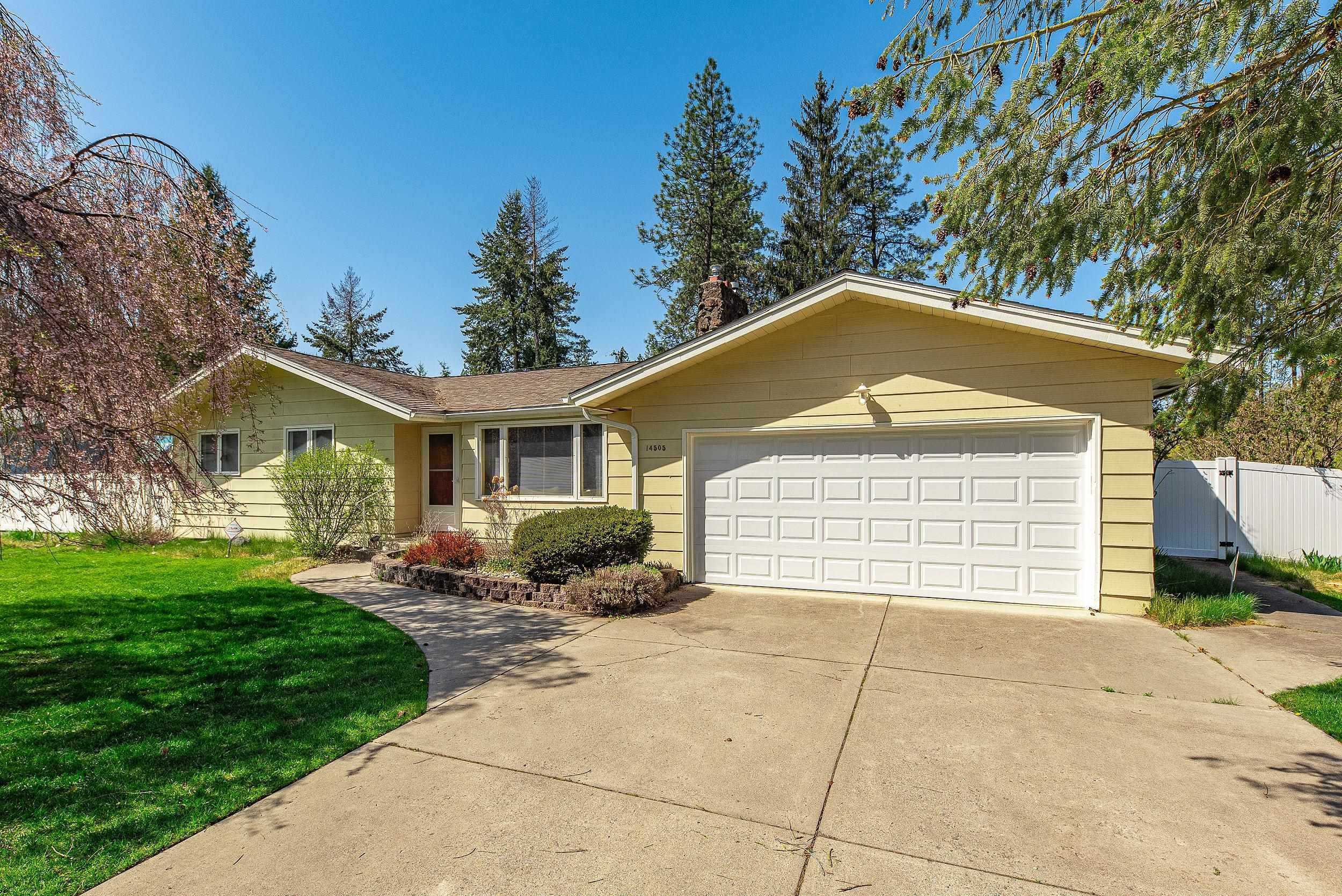 Property Photo: 14505 N Denver Ct WA 99208-8541