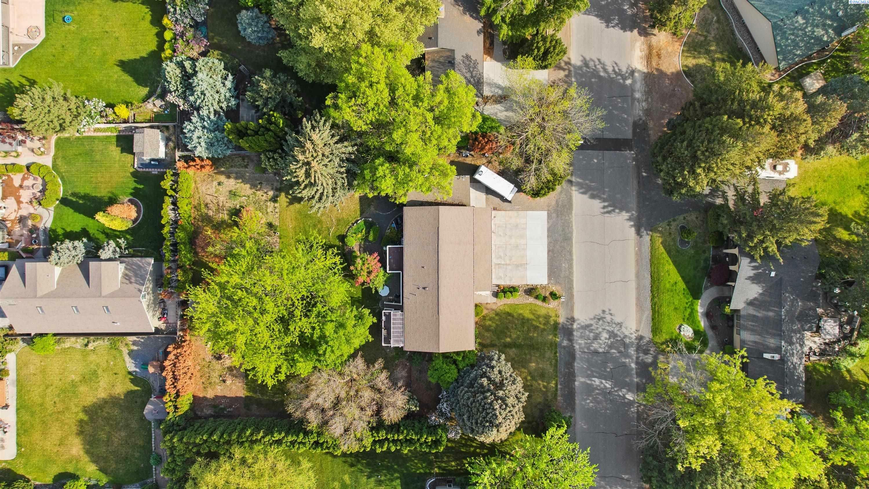 Property Photo:  508 S Wilson St  WA 99336 