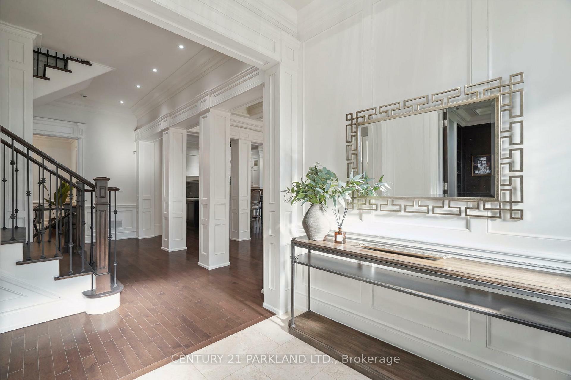 Property Photo: 337 Kingsdale Avenue ON M2N 3X7