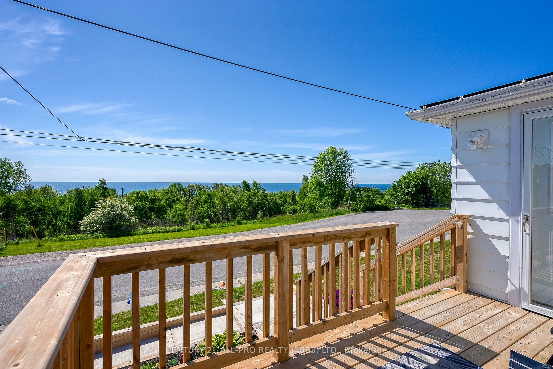 Property Photo: 64 Alexander Street ON L1A 1B3