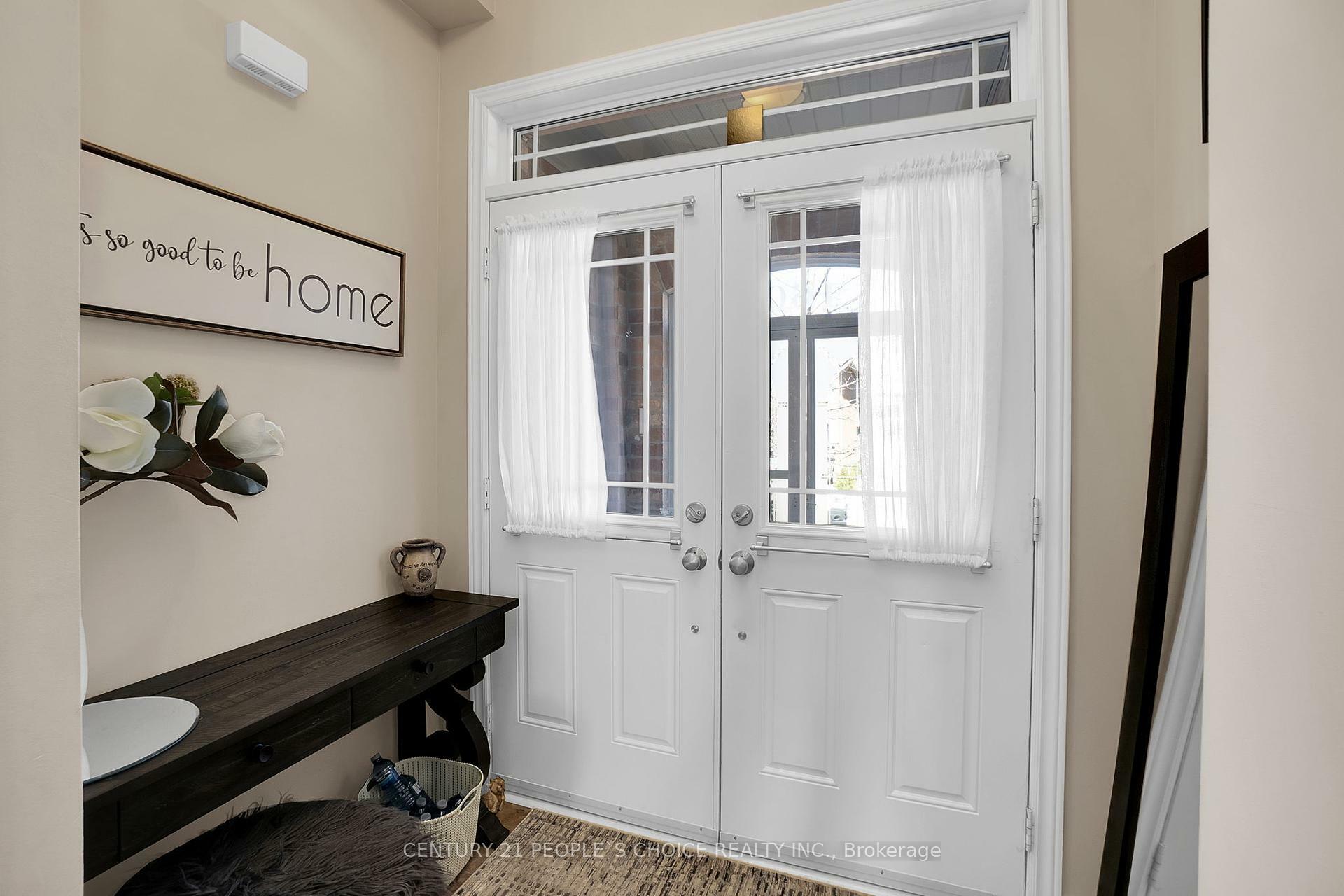 Property Photo: 160 Carrier Crescent ON L6A 0T2