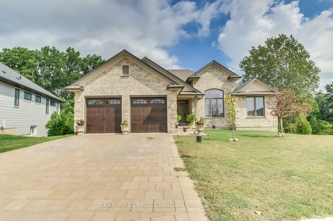 Photo de la propriété: 2129 Lockwood Crescent E ON N0L 1W0
