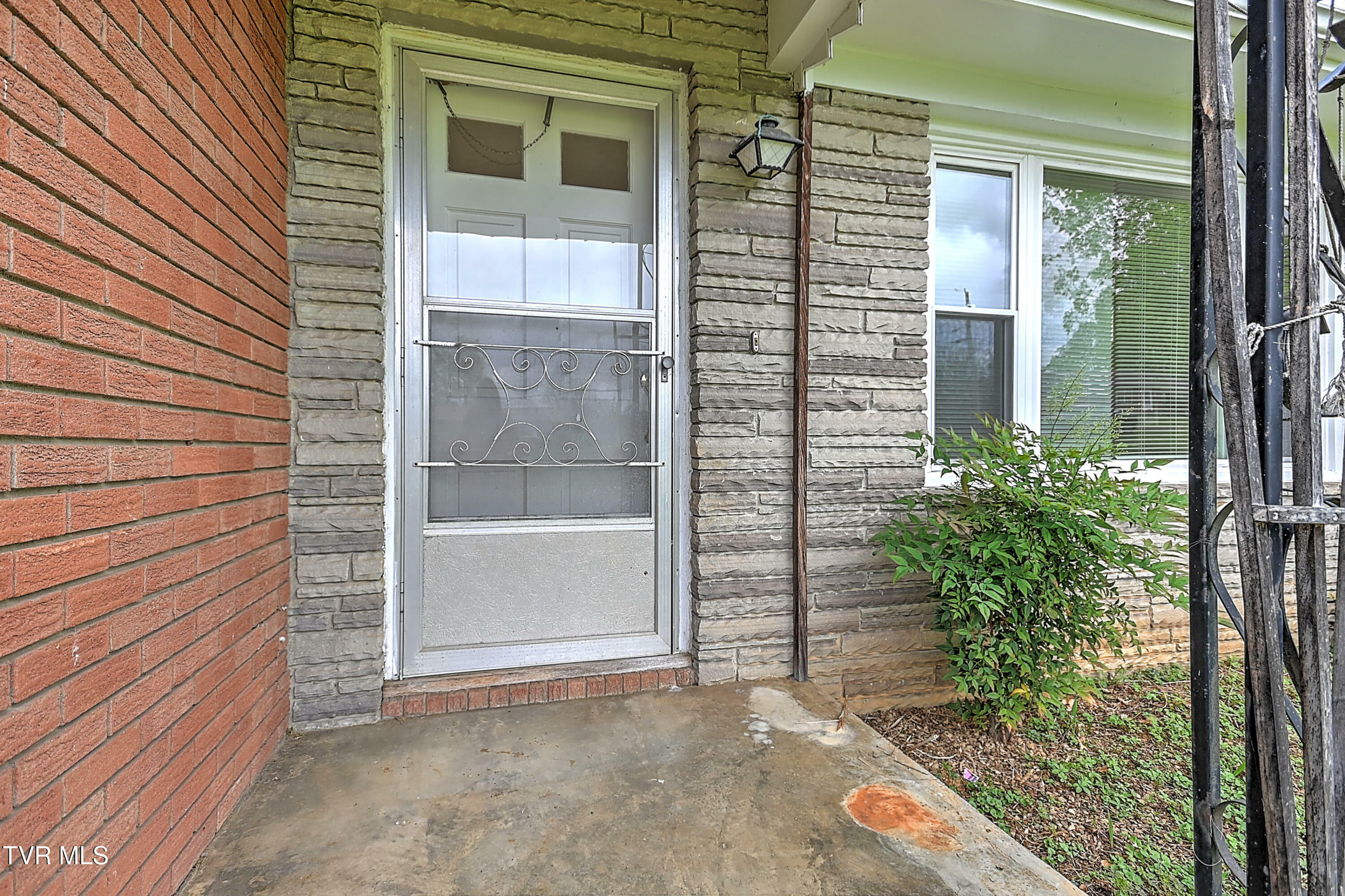 Property Photo: 1809 Ridgemont Drive TN 37745