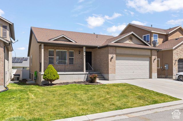Property Photo: 10751 S Pine Shadow Rd W UT 84009