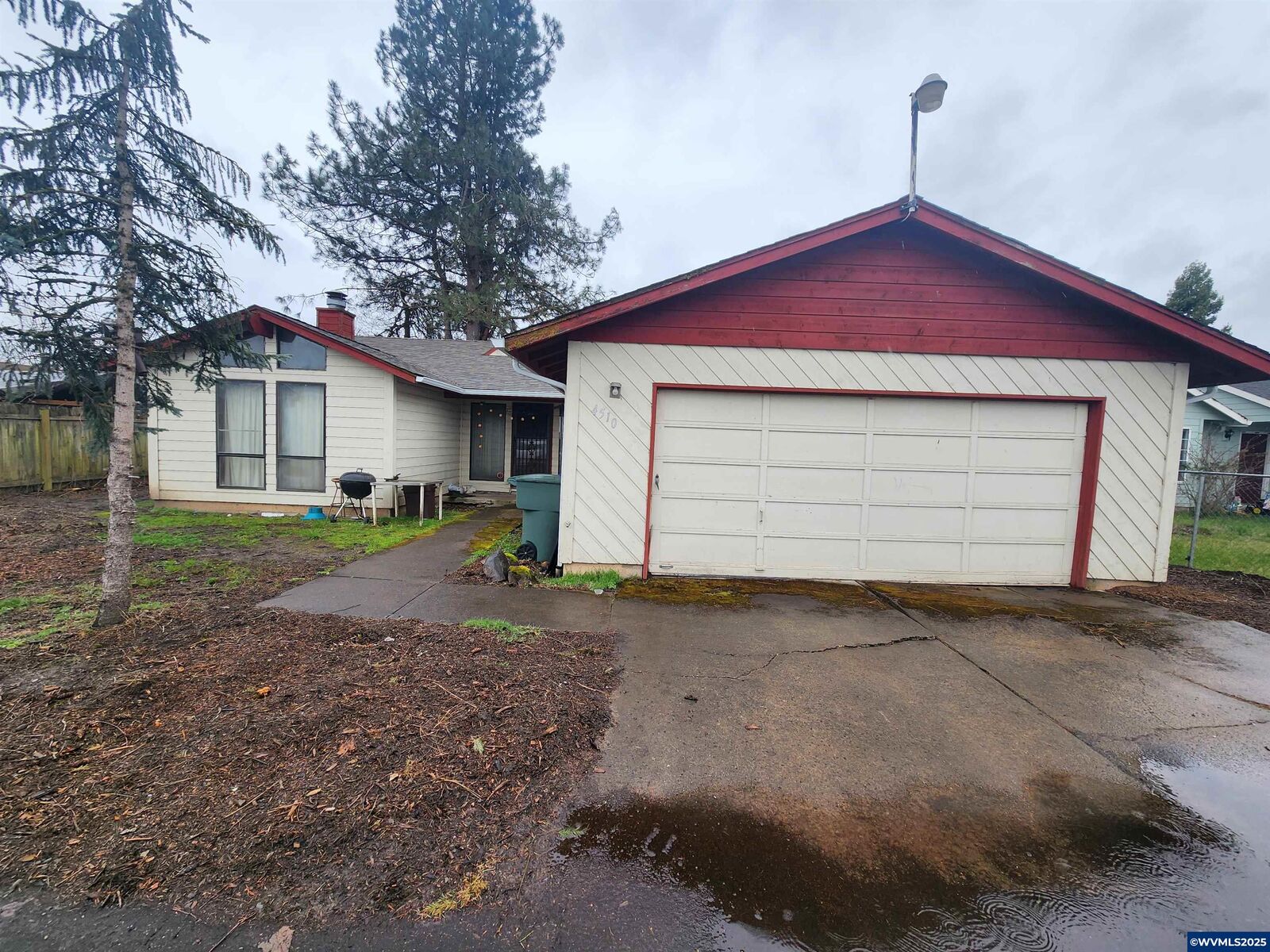 Property Photo:  4510 Swallow Ct NE  OR 97301 
