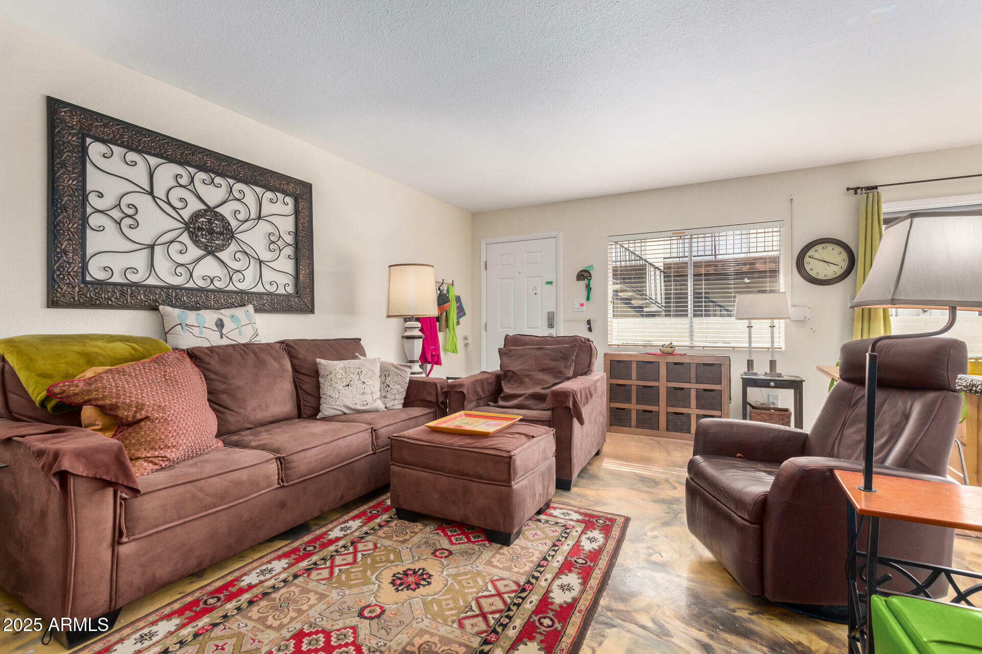 Property Photo: 1916 W Morningside Drive 108 AZ 85023