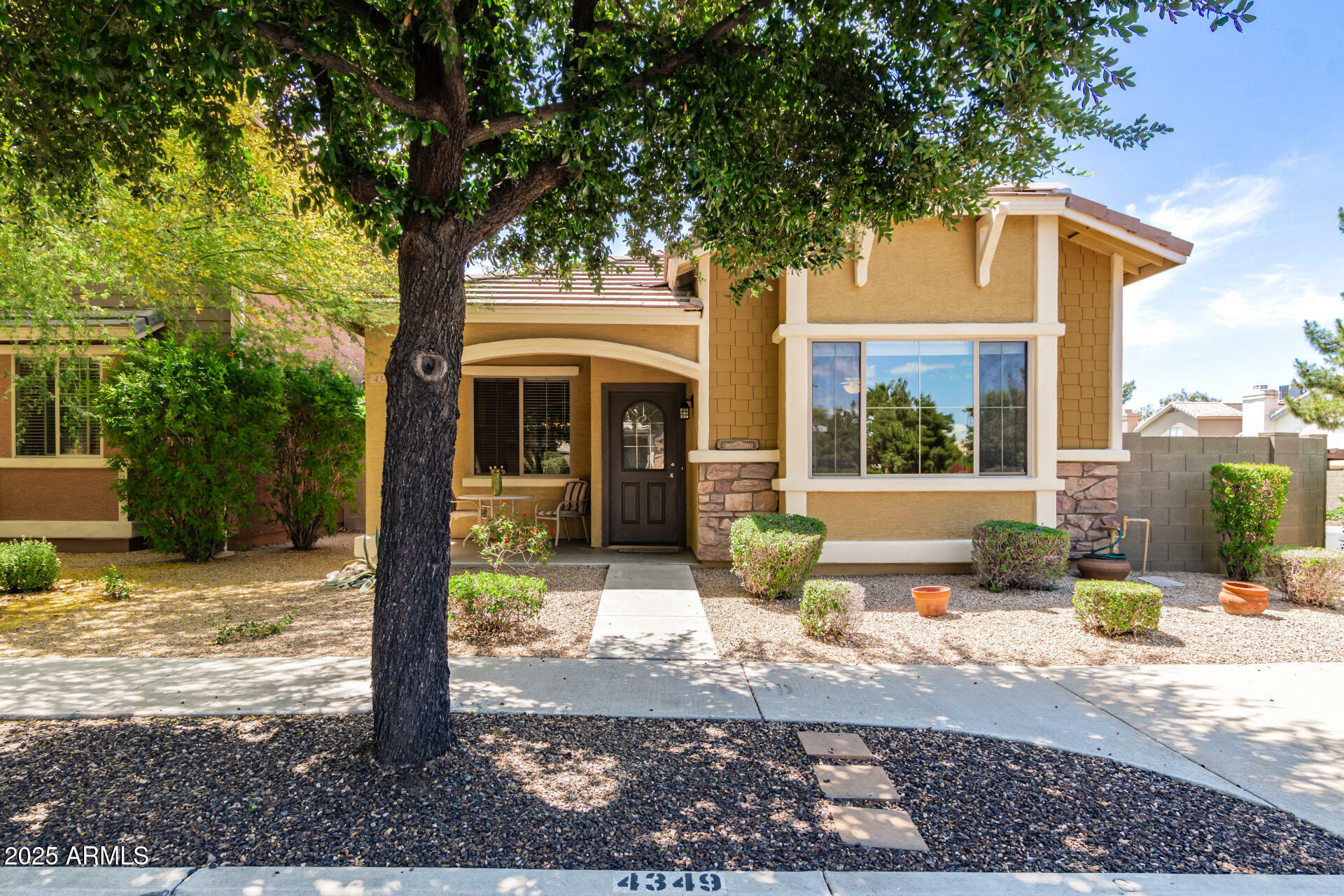 Property Photo: 4349 E Selena Drive AZ 85050