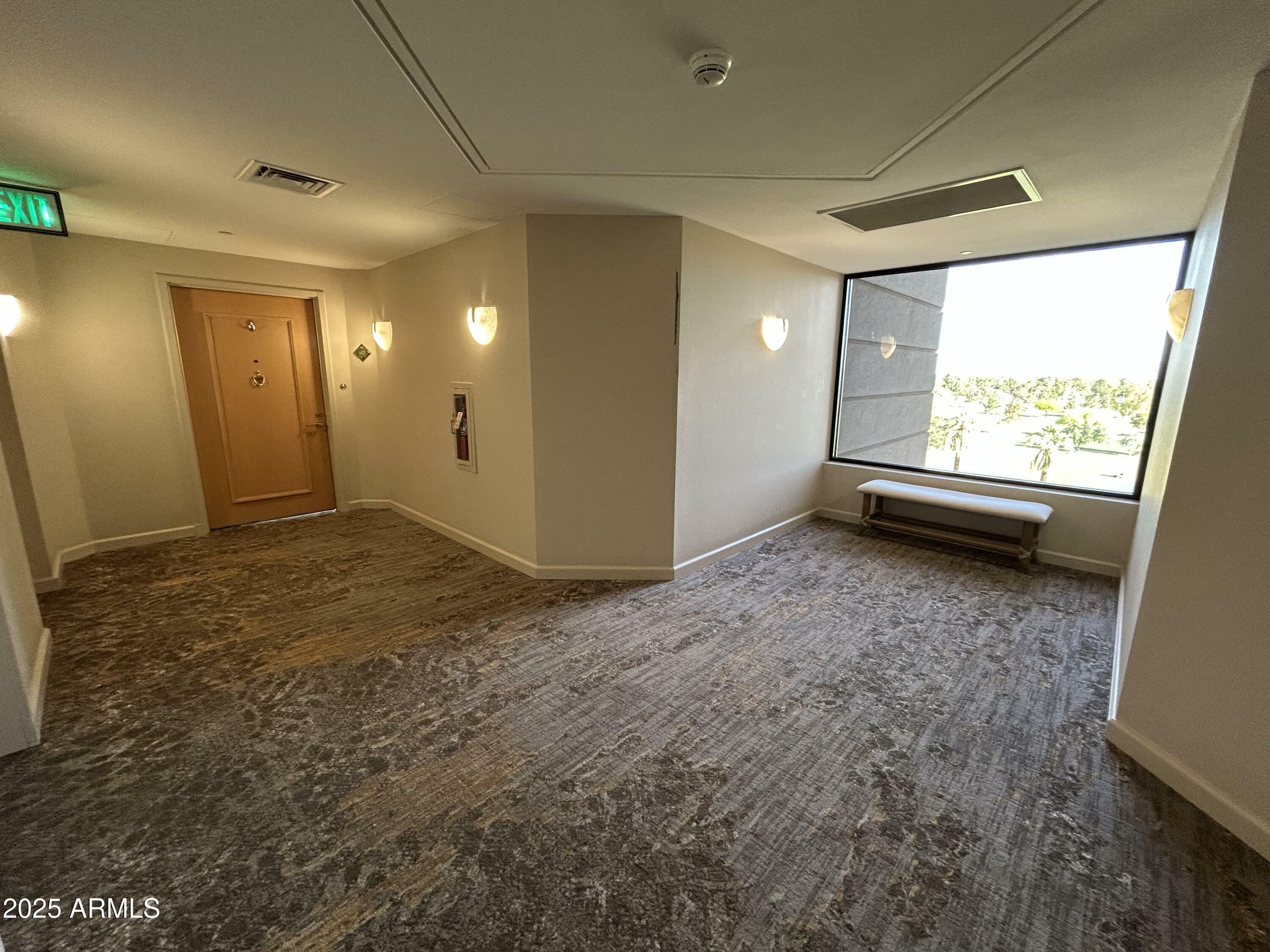 Property Photo: 1040 E Osborn Road 602 AZ 85014