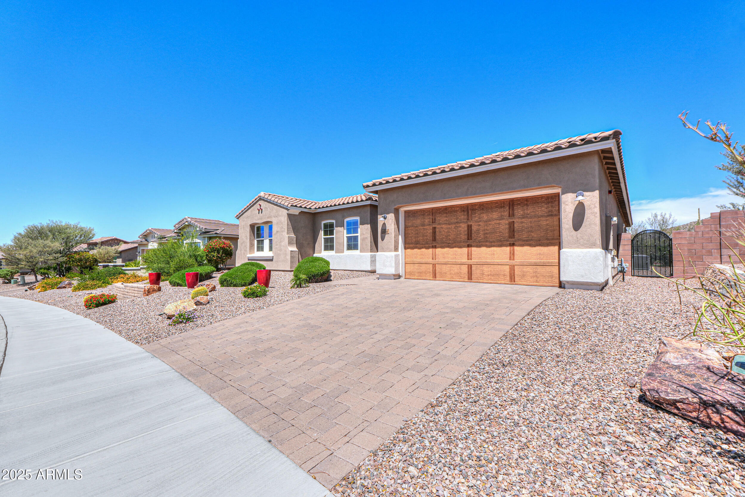 Property Photo: 7330 W Cactus Flower Pass AZ 85658