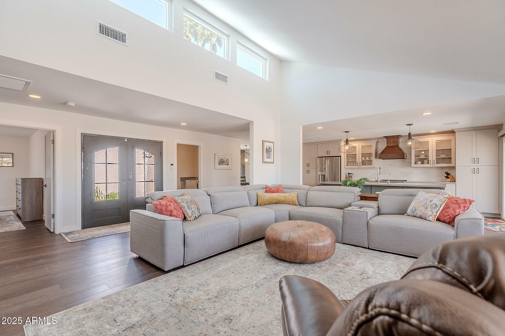 Property Photo: 25607 S Glenburn Drive AZ 85248